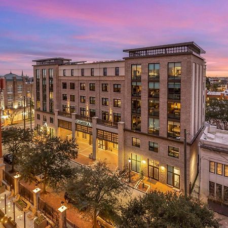 Cambria Hotel Savannah Downtown Historic District ภายนอก รูปภาพ